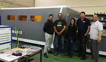 Baiwei engineer install 3kw machine in South Africa