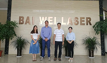 Spain customer visited Baiwei Laser
