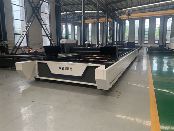 Baiwei G12025 open type large scale fiber laser cutting machine with factory price