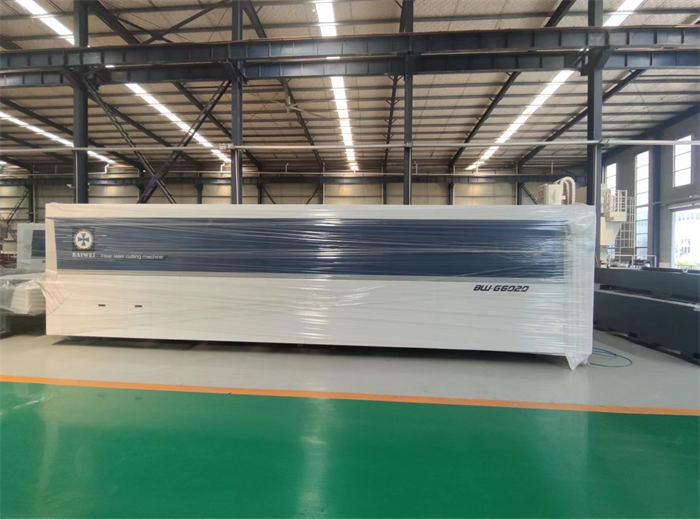 High Powerfiber laser cutting machine for brass