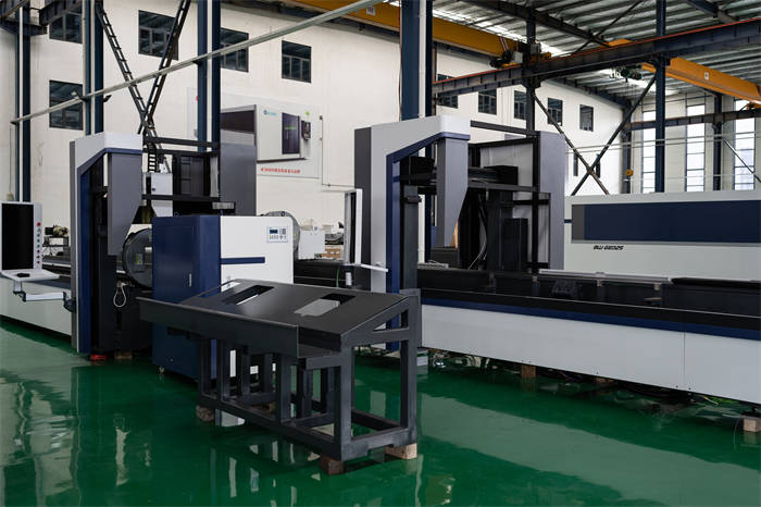 Bulk laser cutting machine for Europe