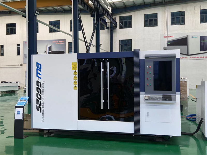 The top BW-G6025 closed type fiber laser cutting machine for metal sheet