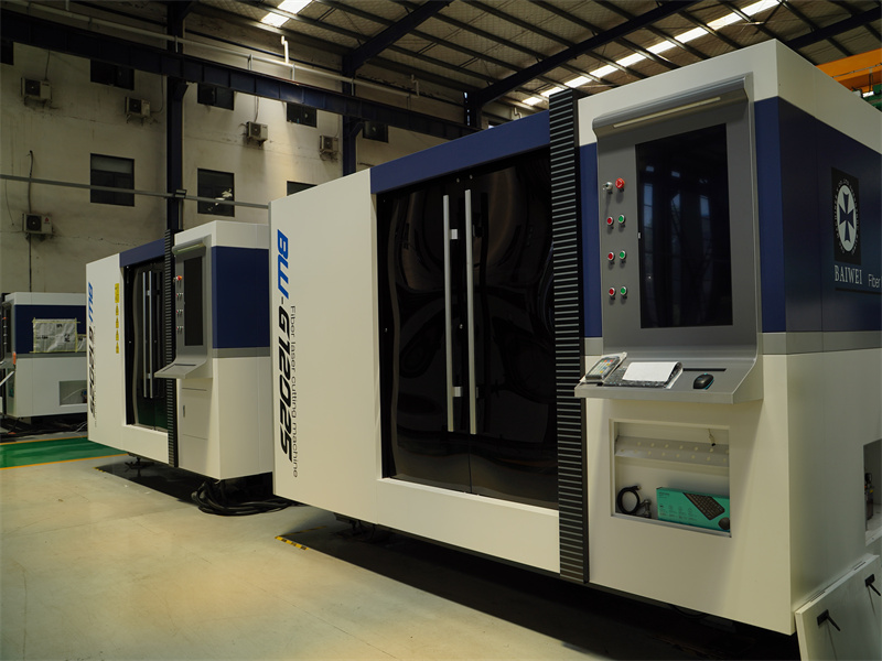 Easy-operated closed type fiber laser cutting machine for aluminum plate