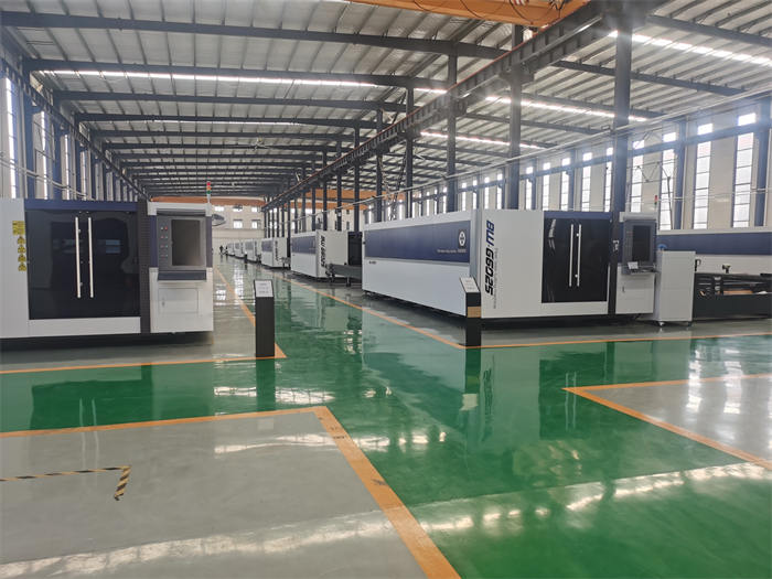 easy-operated fiber laser  cutting machine 3kw for stainless steel plate