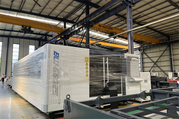 High-performance CNC fiber laser cutting machine Singapore price