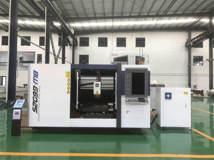 High power metal fiber laser cutting machine for carbon steel