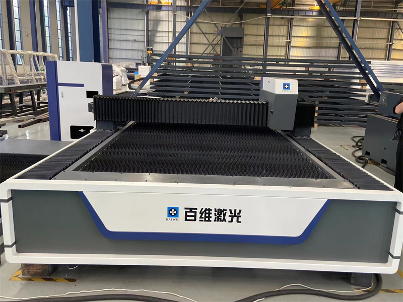 Baiwei Laser 1000w-40000w switching platform fiber laser cutting machine brand manufacturer