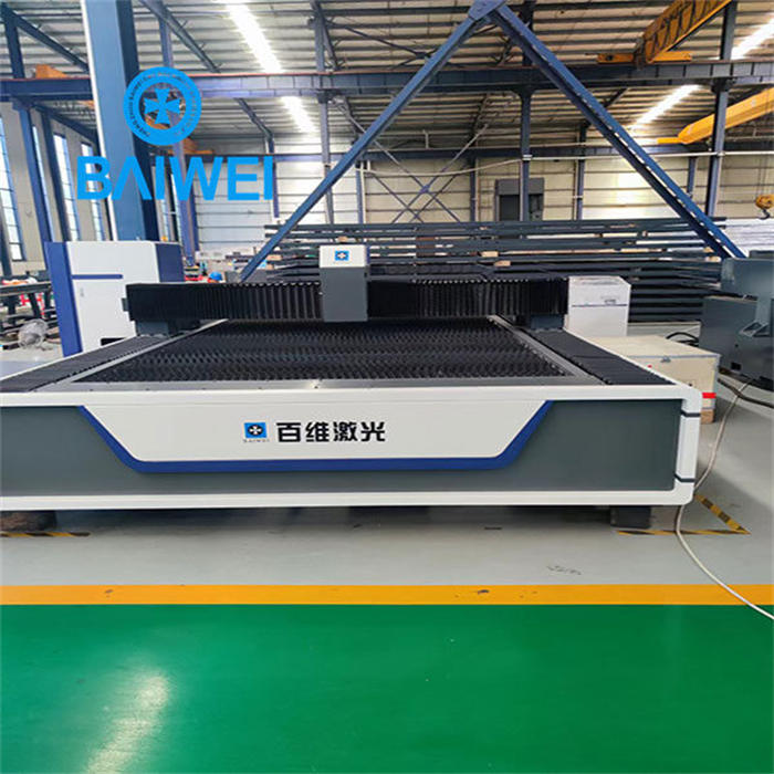 Factory direct sales fiber laser cutting machine