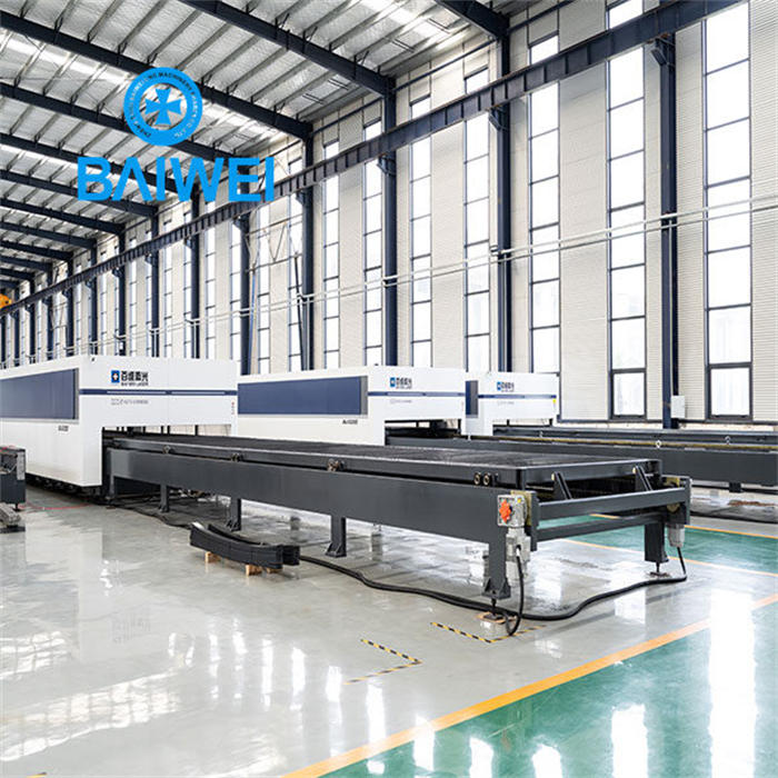 High resolution full closed fiber laser cutter for metal