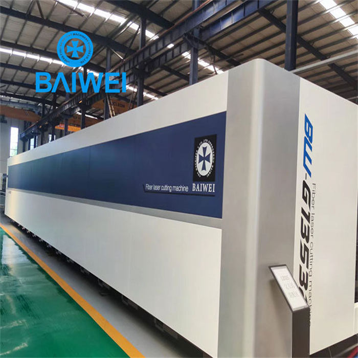 Metal Closed Fiber Laser Cutting Machine 6kw