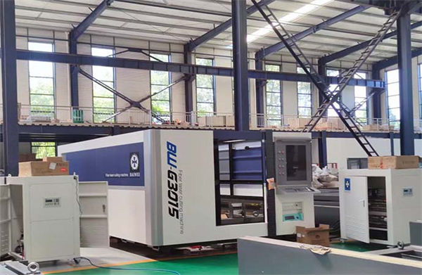 Baiwei CNC Laser Cutting Machine High Power Metal Cutting Machine Tube Sheet Cutting