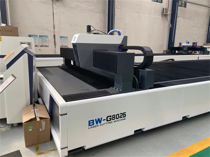 BW Series Fully Surrounded Laser Cutting Machine Baiwei Laser Medium and High Power Dual Platform