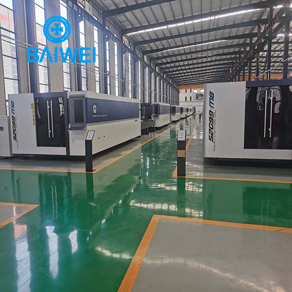 Automatic fiber laser cutting machine for metal sheet