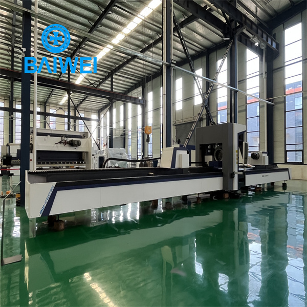 Metal Sheet and Tube Fiber Laser Cutting Machine manufacture