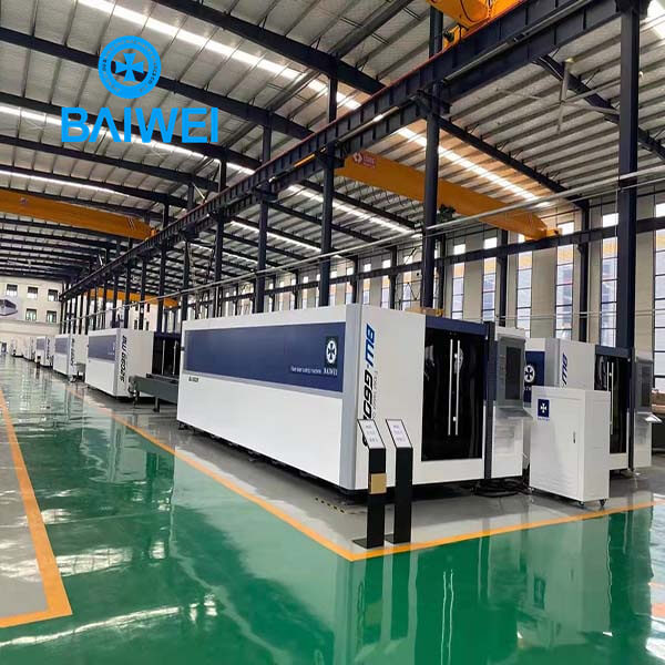 China 2000W CNC Steel Laser Cutting Machine Iron Sheet Metal Price