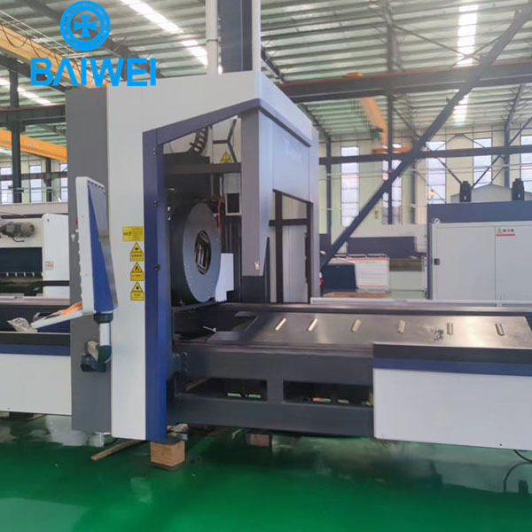 Pipe laser cutting machine for tube