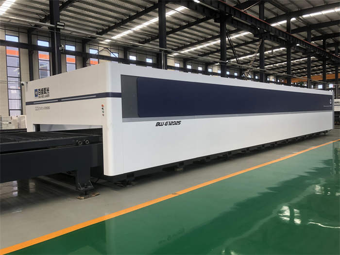 Cutting machine steel fiber laser cutting machine high power 1500W industrial grade steel profile aluminum alloy stainless steel plate