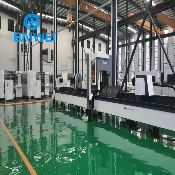 China Factory Directly Sell  Metal Steel Plates and Tube or Pipe Cutting Machine Fiber Laser Cutting Machine for Steel, Aluminum, Copper Cutting
