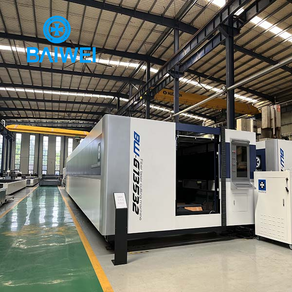 CNC Metal Plate Fiber Laser Cutting Machine