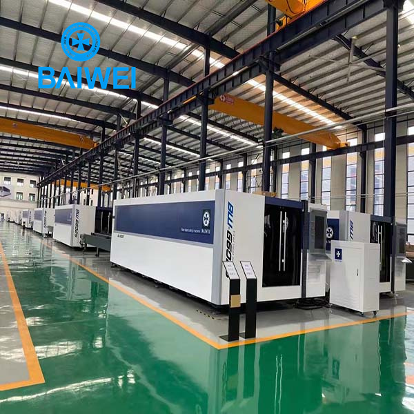 High quality 3000w 20mm sheet metal fiber laser cutting machine